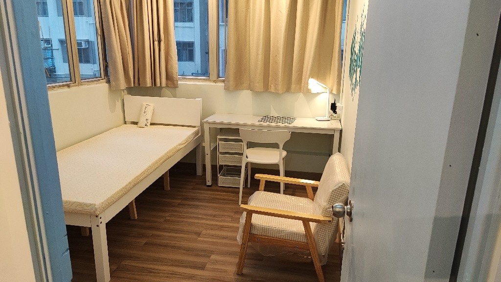 600ft.low-density 3-bedrooom coliving. 1 min walk to To Kwa Wan Station  - 土瓜湾 - 房间 (合租／分租) - Homates 香港