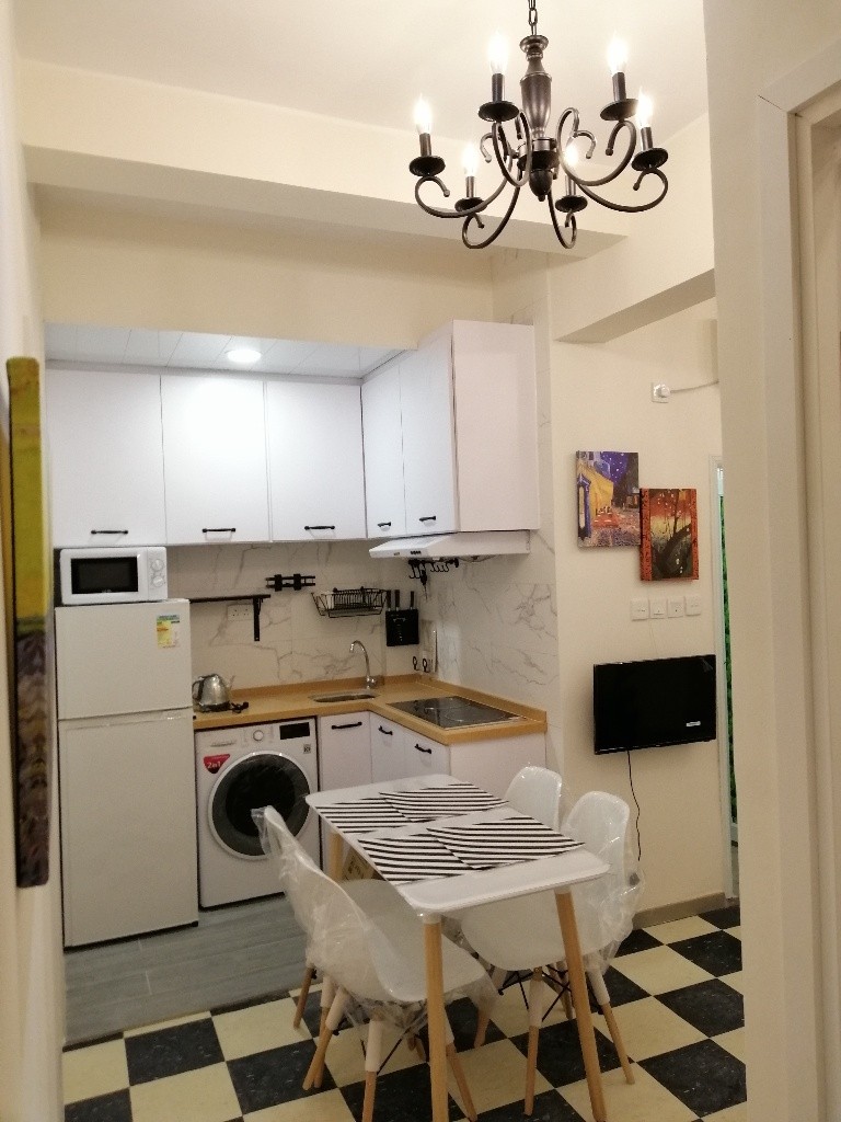 No agent fee. New refurb shared rooms in Prince Edward for MALE tenant - 太子 - 房間 (合租／分租) - Homates 香港