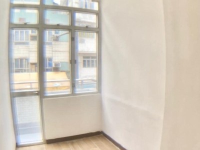 兩房一廳！乾濕廁！獨立廚房！有露台76呎 - 廣東道931號唐4樓歐薏居
