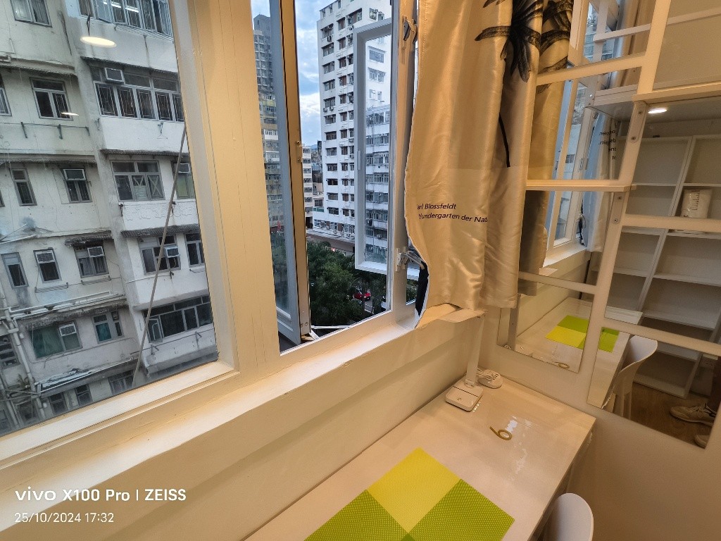 New shared apartment with separate rooftop garden 60ft to 90ft room size - 深水埗 - 房间 (合租／分租) - Homates 香港