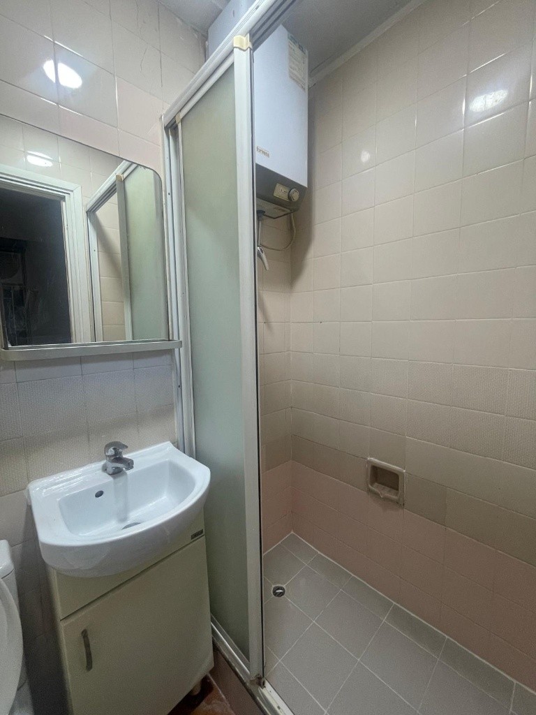 Room For Rent in Hong Kong - 筲箕灣 - 住宅 (整間出租) - Homates 香港