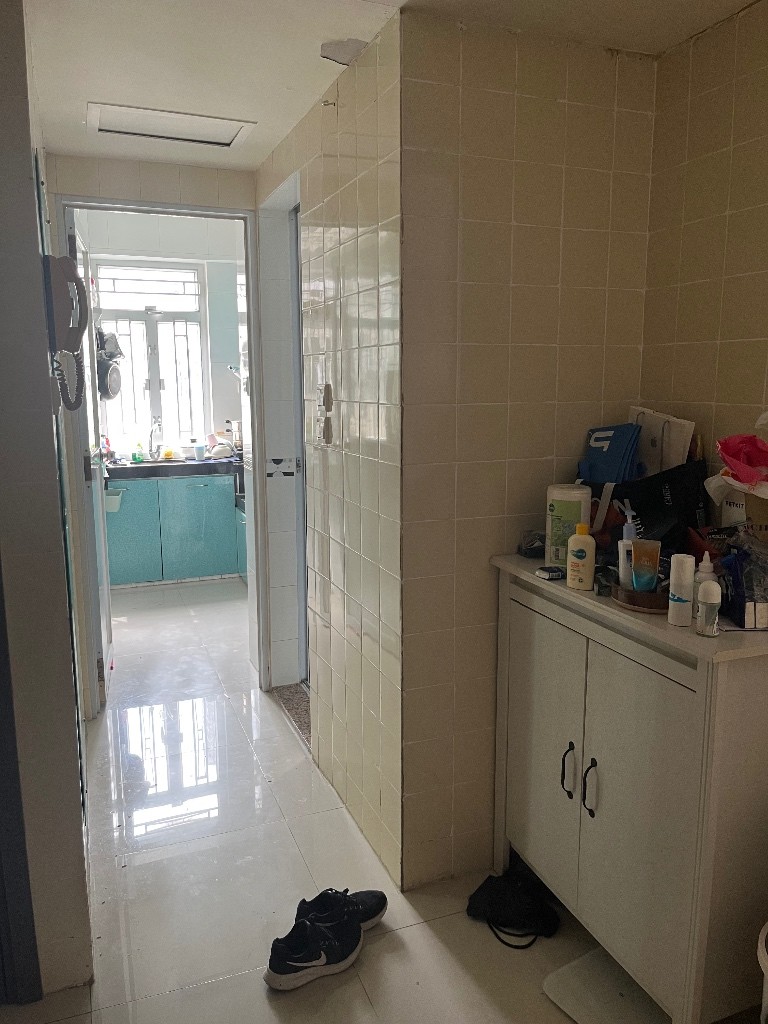 Roommate for flat in Fanling - 粉嶺 - 房間 (合租／分租) - Homates 香港