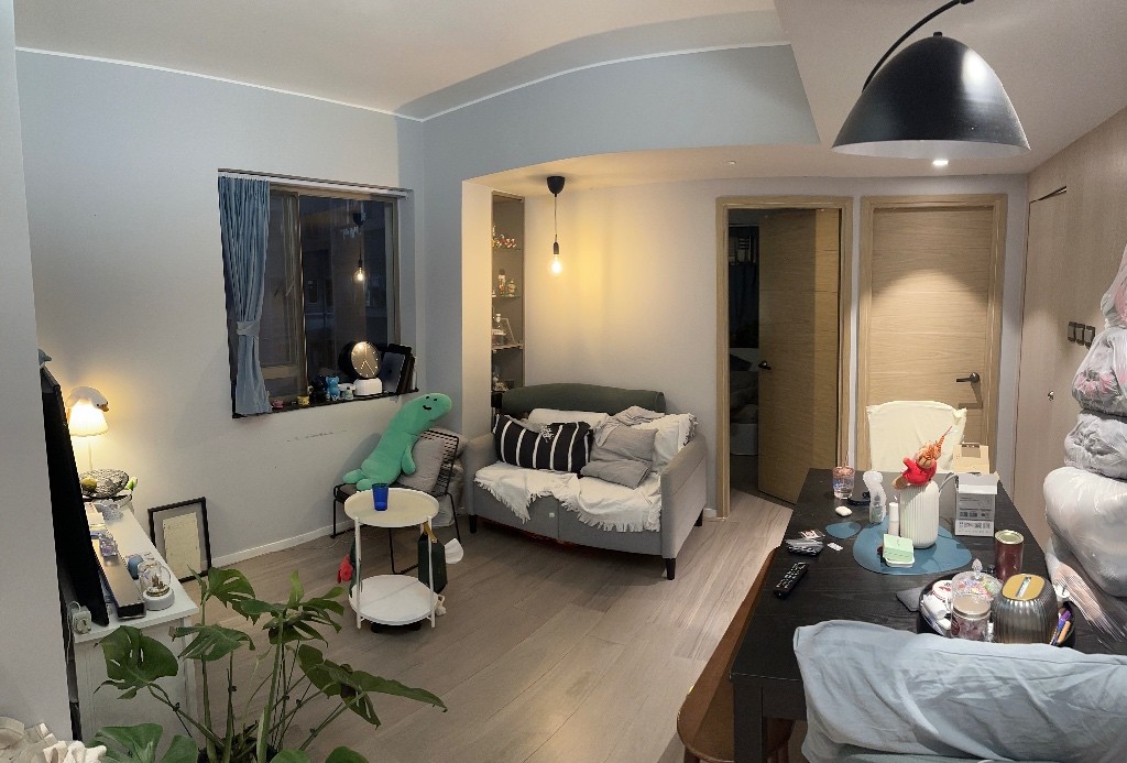 合租-銅鑼灣 華登大廈 2房 時尚坊上面 Donki 對面 靚裝有電梯 1分鐘到地鐵站 交通方便 水電平分 $10,250 -480 呎  Share Flat - Two bedroom Causeway Bay, Above Fashion Walk, Opposit to Donki, Convenient, one minute to MTR, Nice Decor. - 铜锣湾 - 房间 - Homates 香港