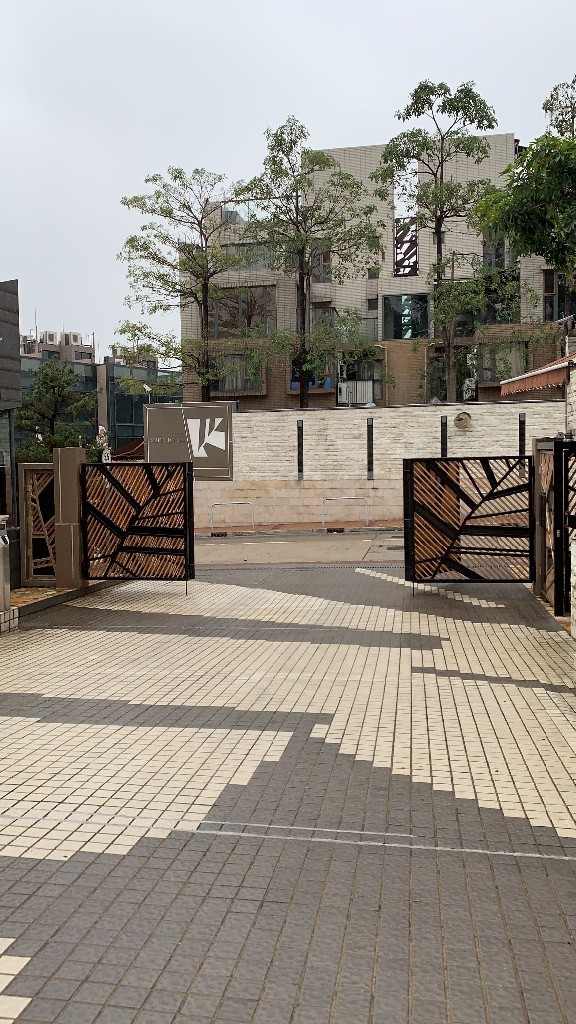 Rare and unique Garden (Share) House for Expatriates - 元朗 - 房间 (合租／分租) - Homates 香港