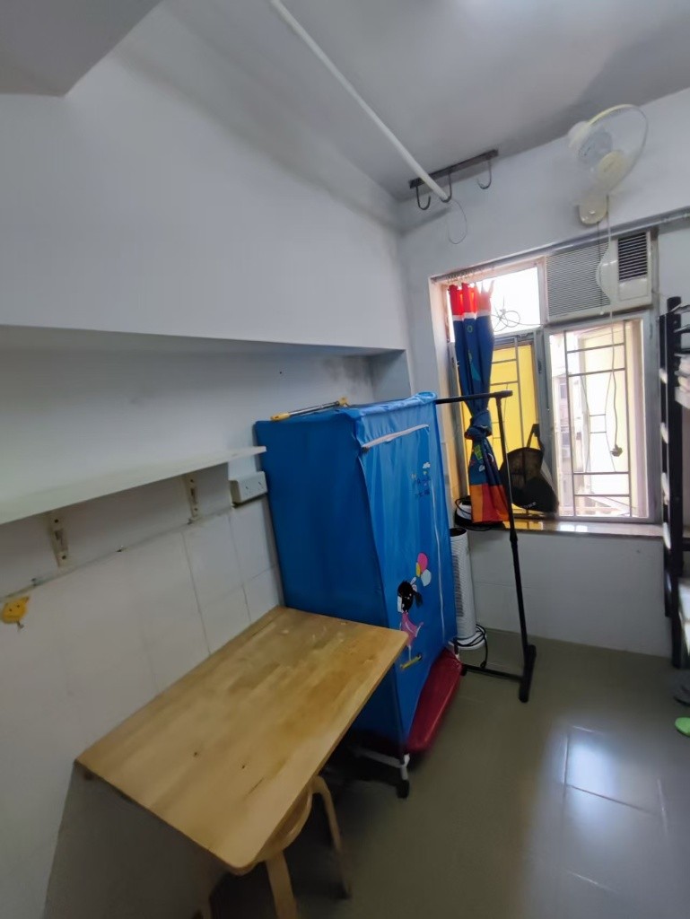 Z03 Sham Shui Po No Lift Chinese Building  - 深水埗 - 房间 (合租／分租) - Homates 香港