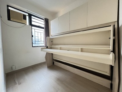 香港 -  - 牛頭角道300-302號裕民中心2座