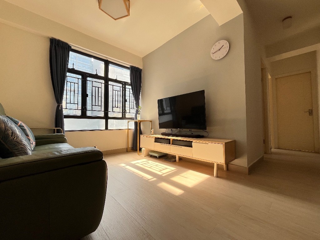 招一女室友 觀塘 分租一書睡房 光猛 全新裝修 乾淨安靜 - 觀塘/秀茂坪 - 房間 (合租／分租) - Homates 香港