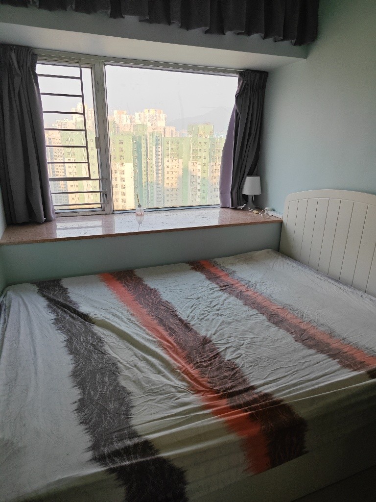 開揚交通方便新裝簡潔超大的單人房間 - 屯门 - 房间 (合租／分租) - Homates 香港