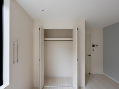 香港 -  - 九龍 觀塘 工商大廈樓齡: 44 年