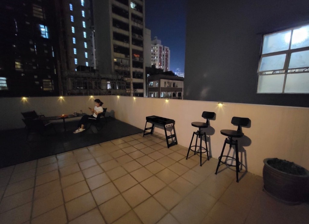 天后唐8樓連天台 Share-Flat 招室友（30/4） - 銅鑼灣 - 房間 (合租／分租) - Homates 香港