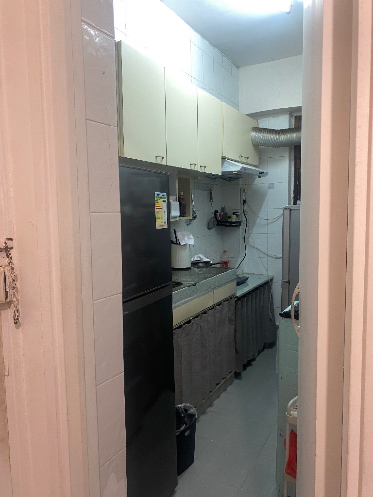 北角分租 要女室友or家庭室友 - 北角 - 房间 (合租／分租) - Homates 香港