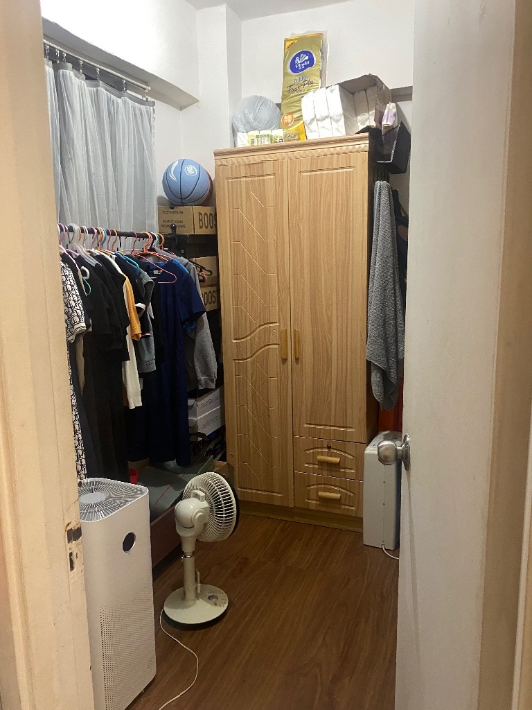 北角分租 要女室友or家庭室友 - 北角 - 房间 (合租／分租) - Homates 香港