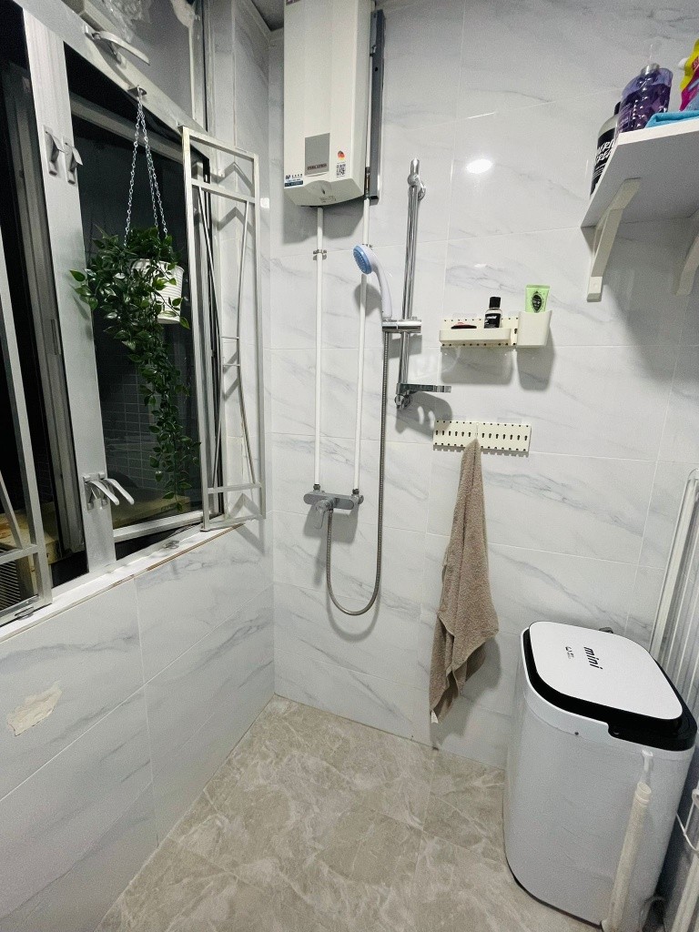 9636.9194 WhsApp  (唐樓)旺角、太子、鄰近火車站、地鐵、中心點、新裝修﹗ - 旺角/油麻地 - 住宅 (整間出租) - Homates 香港