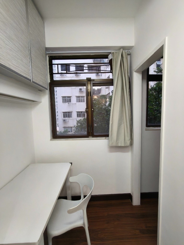 HKU Male students coliving - 西半山 - 房间 (合租／分租) - Homates 香港