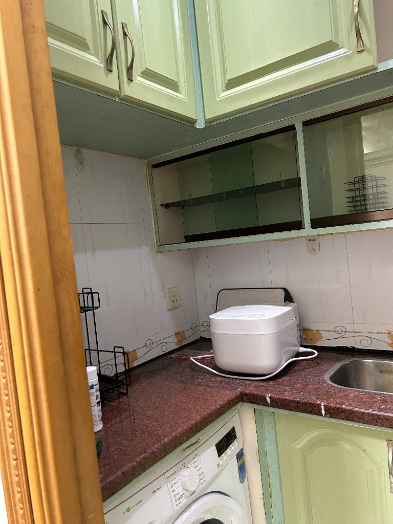 C013B Prince Edward Male Coliving space  - 深水埗 - 房间 (合租／分租) - Homates 香港