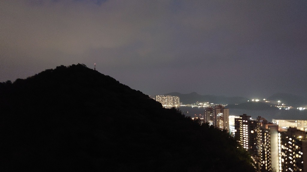 【業主自讓免佣】柴灣山翠苑高層 山海雙景 即租即住[Direct from Owner - No Commission] High-Floor Flat with Mountain &amp; Sea Views at Tsui Pui House, Shan Tsui Court, Chai Wan - 柴湾 - 住宅 (整间出租) - Homates 香港