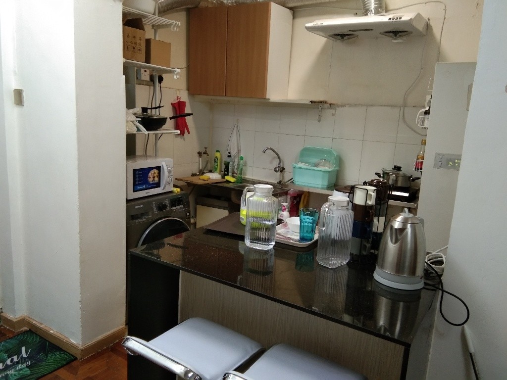 Causeway Bay Female Coliving space near MTR bus stop - 铜锣湾 - 房间 (合租／分租) - Homates 香港
