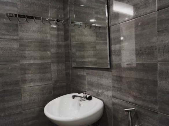 Fully Furnished Studio Unit For Rent at Country Garden Danga Bay -  - Flat - Homates Malaysia