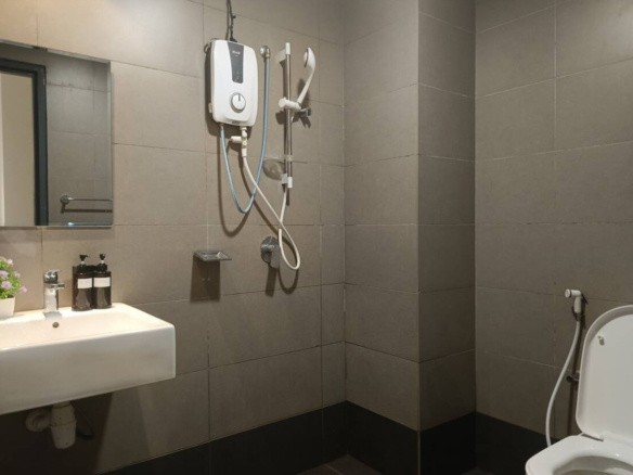 Fully Furnished Studio Unit For Rent at Paragon Suites @ CIQ -  - Flat - Homates Malaysia