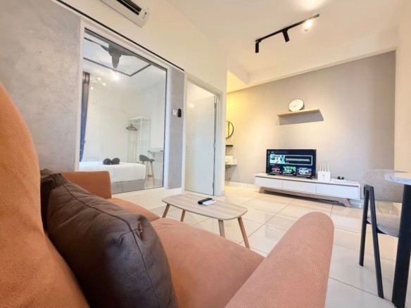 Fully Furnished Studio Unit For Rent at Setia Sky 88 -  - Flat - Homates Malaysia