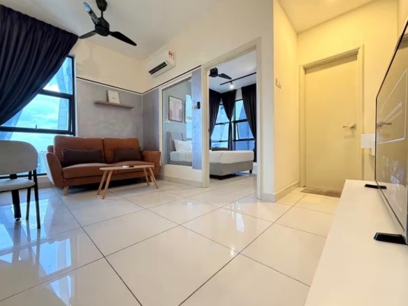 Fully Furnished Studio Unit For Rent at Setia Sky 88 -  - Flat - Homates Malaysia