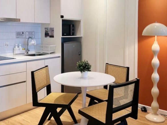 Fully Furnished Studio Unit For Rent at SKS Pavillion Residences -  - Flat - Homates Malaysia