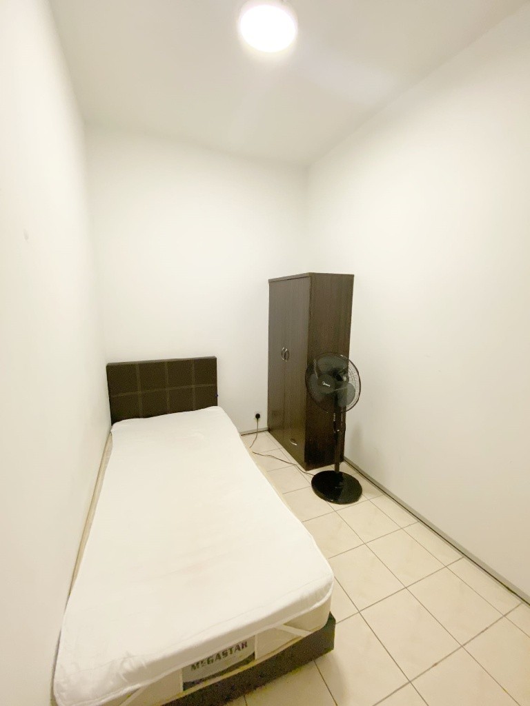 Single Room @ Vista Komanwel C, Bukit Jalil near LRT - Wilayah Persekutuan Kuala Lumpur - 房间 (合租／分租) - Homates 马来西亚