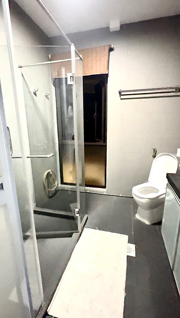 Rare Huge Master bedroom for rent in KATONG/ MARINE PARADE / JOOCHIAT