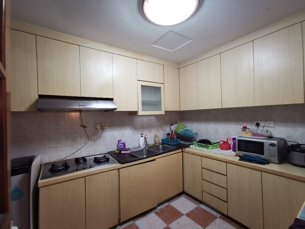 Common Room/1 person stay/No Owner Staying/Fully Furnished /WIFI/2 Shared Bathroom/allowed Light Cooking/ Balestier / Toa Payoh/Novena MRT /Available Immediate - Toa Payoh - Bedroom - Homates Singapore