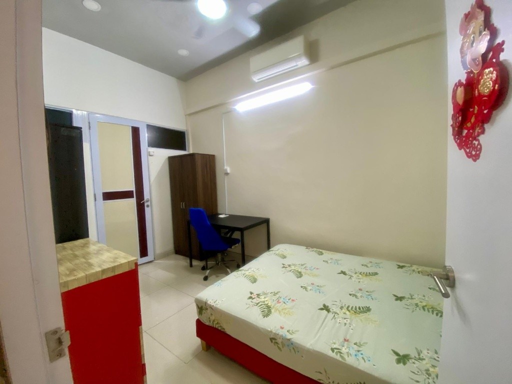 56 Eng Hoon - Outram Park/ Redhill/ Tiong Bahru/ Master Room/ Available Immediate - Tiong Bahru 中嗒鲁 - 分租房间 - Homates 新加坡