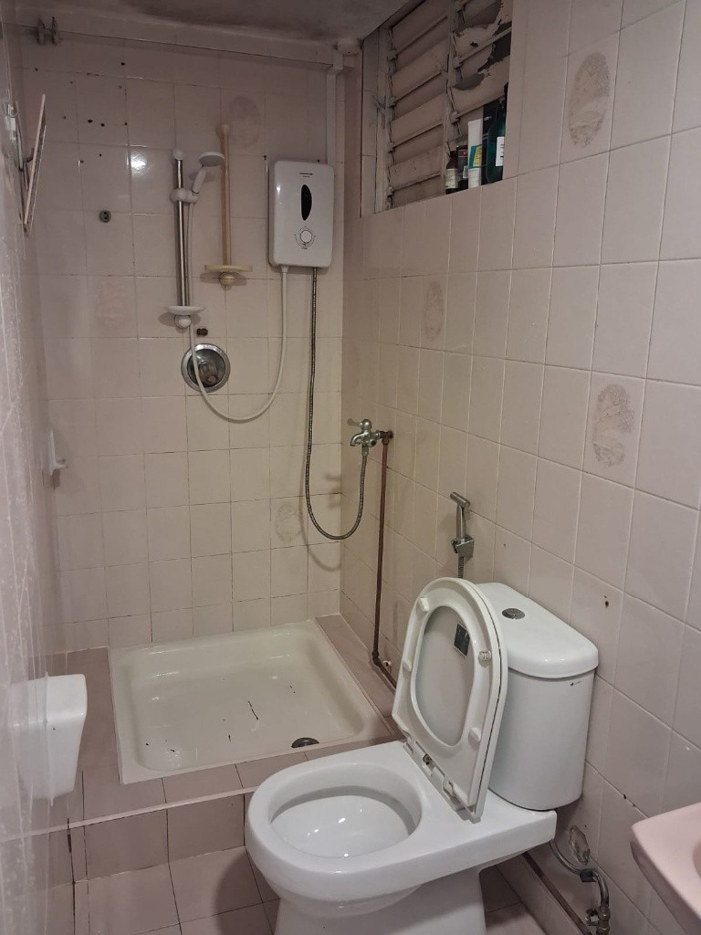 EAST GROVE Common Room/no Owner Staying/No Agent Fee/Cooking allowed/Kembangan MRT / Bedok MRT/ Eunos  MRT/ Available Immediate - Kembangan 景万岸 - 分租房间 - Homates 新加坡