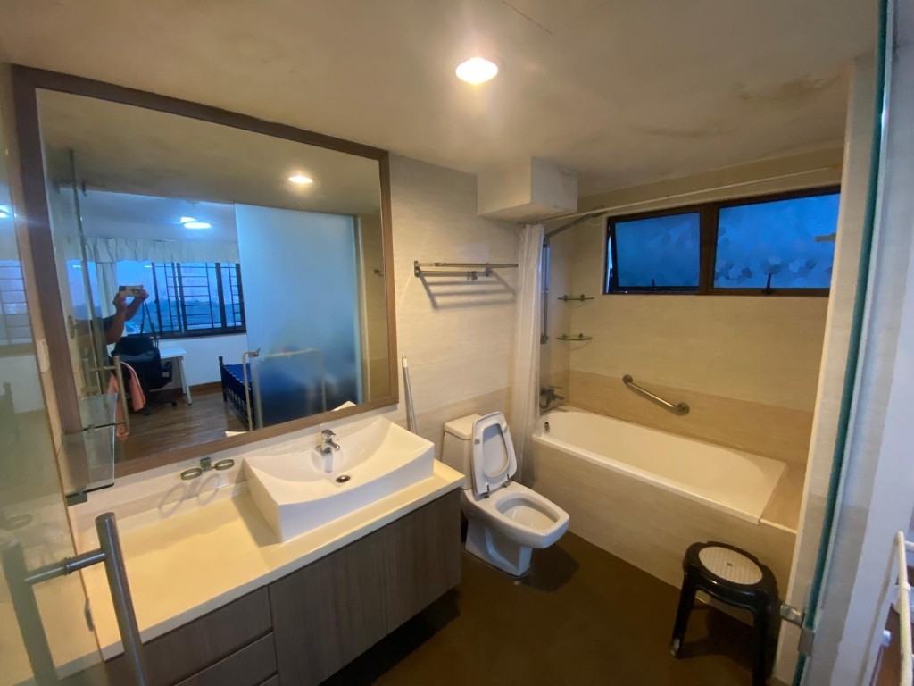Room For Rent - Braddell (Toa Payoh) - Braddell - Bedroom - Homates Singapore