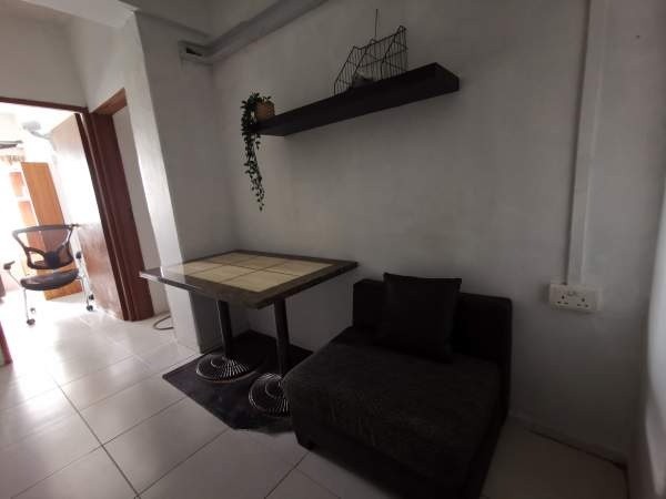 Room For Rent - Textile Centre RM4 - Bugis - Flat - Homates Singapore