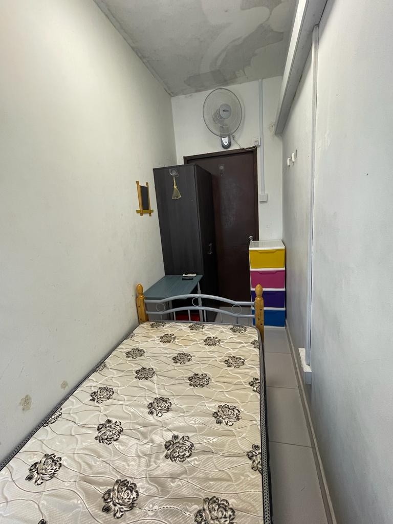 TEXTILE CENTER Immediate Available / Near Lavender MRT/Nicoll Highway MRT / Bugis MRT  /Min 3 - 12 Month Rental / For 1 pax stay / Include utilities / No owner stay - Bugis 白沙浮 - 分租房间 - Homates 新加坡