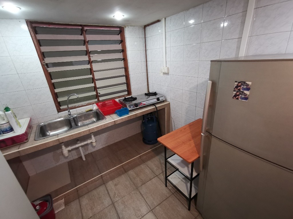 TEXTILE CENTER Immediate Available / Near Lavender MRT/Nicoll Highway MRT / Bugis MRT  /Min 3 - 12 Month Rental / For 1 pax stay / Include utilities / No owner stay - Bugis 白沙浮 - 分租房间 - Homates 新加坡
