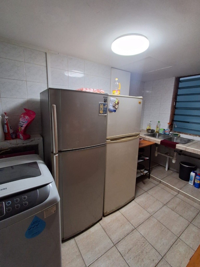 TEXTILE CENTER Immediate Available / Near Lavender MRT/Nicoll Highway MRT / Bugis MRT  /Min 3 - 12 Month Rental / For 1 pax stay / Include utilities / No owner stay - Bugis 白沙浮 - 分租房间 - Homates 新加坡