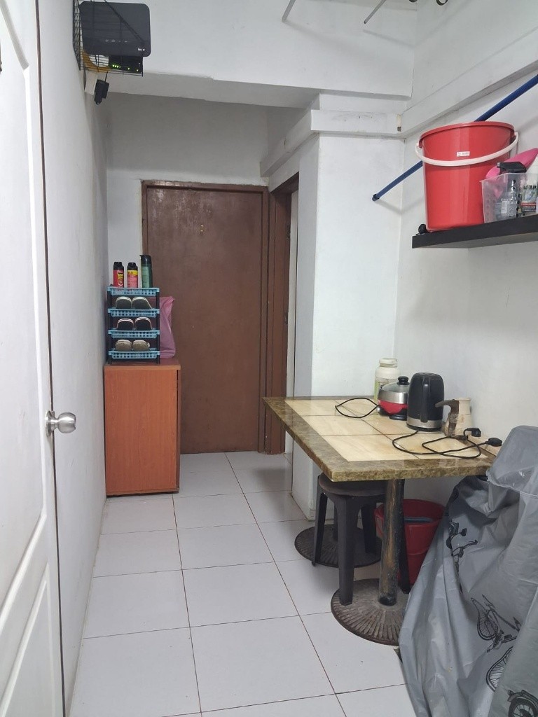 TEXTILE CENTER Immediate Available / Near Lavender MRT/Nicoll Highway MRT / Bugis MRT  /Min 3 - 12 Month Rental / For 1 pax stay / Include utilities / No owner stay - Bugis 白沙浮 - 分租房间 - Homates 新加坡