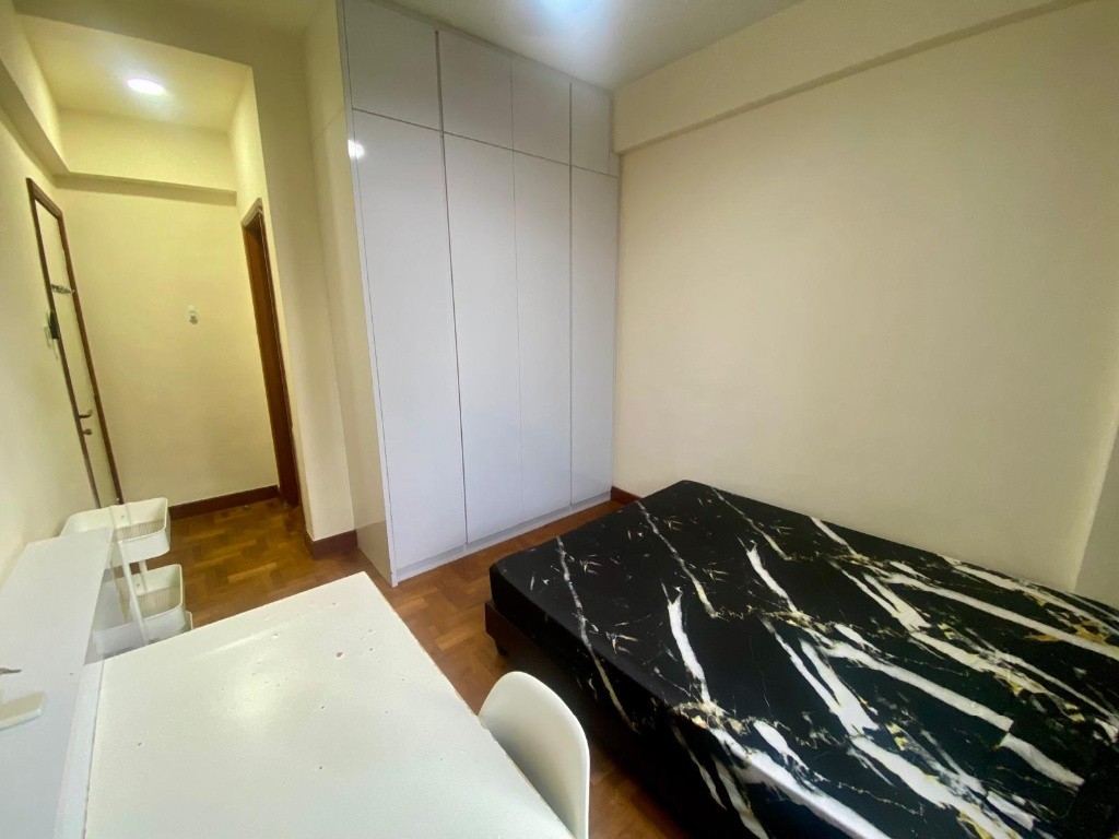 Room For Rent - Jurong East - Parc Oasis RM1 - Jurong East - Flat - Homates Singapore