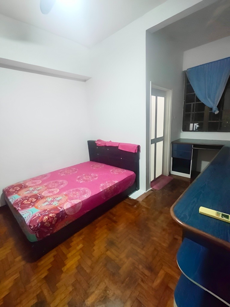 Room for Rent / Paya Lebar – Aljunied – Dakota MRT / Master Room / Available 16 Nov - Bukit Merah 紅山 - 整個住家 - Homates 新加坡