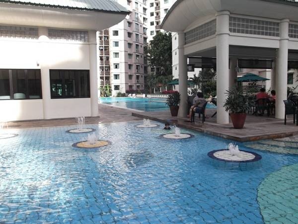 Simei condo room for rent - Simei 四美 - 分租房间 - Homates 新加坡
