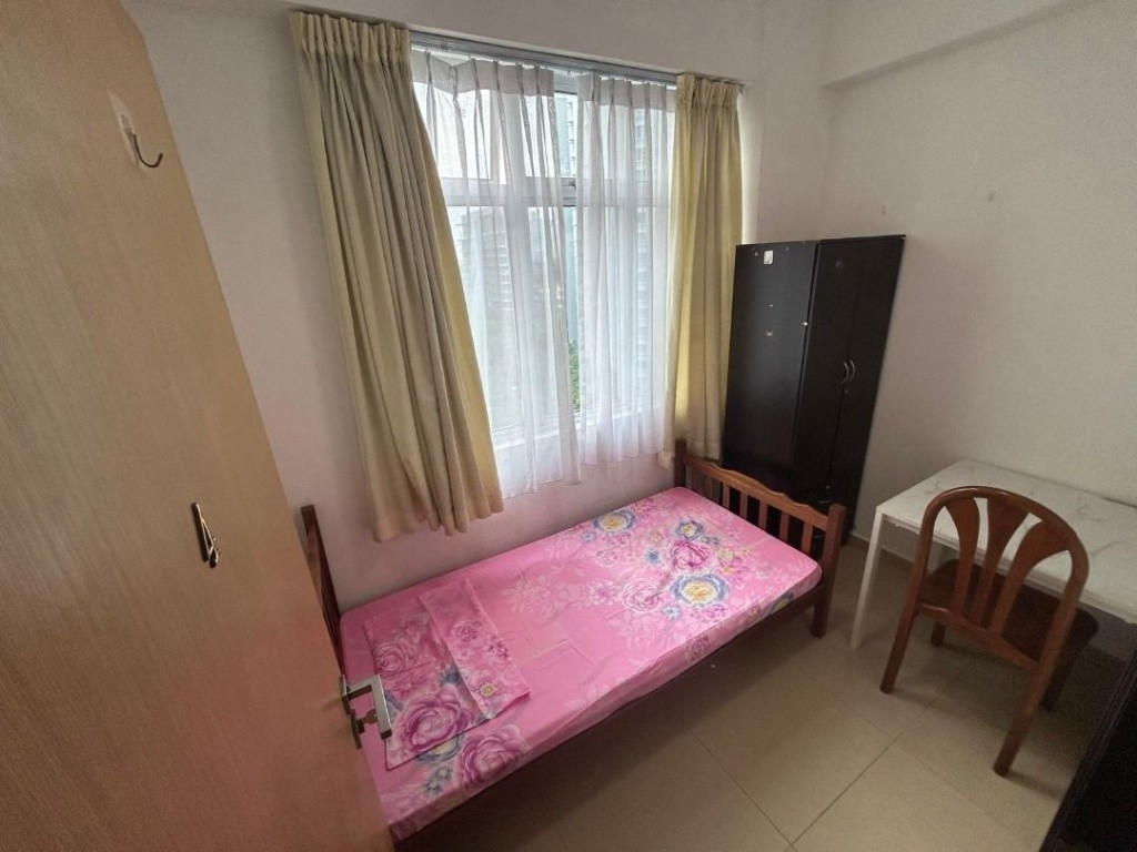 Room for rent / Toa Payoh, Boon Keng, Novena MRT / Common room / 1 pax stay / Available﻿ Jan 17 - Toa Payoh 大巴窑 - 整个住家 - Homates 新加坡