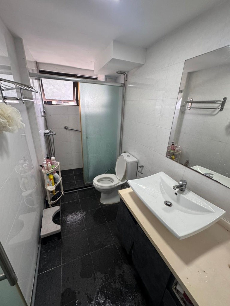 Toa Payoh room for rent/Caldecott, Braddell MRT/Common Room/1 pax stay only/Available 2 March - Toa Payoh 大巴窯 - 分租房間 - Homates 新加坡