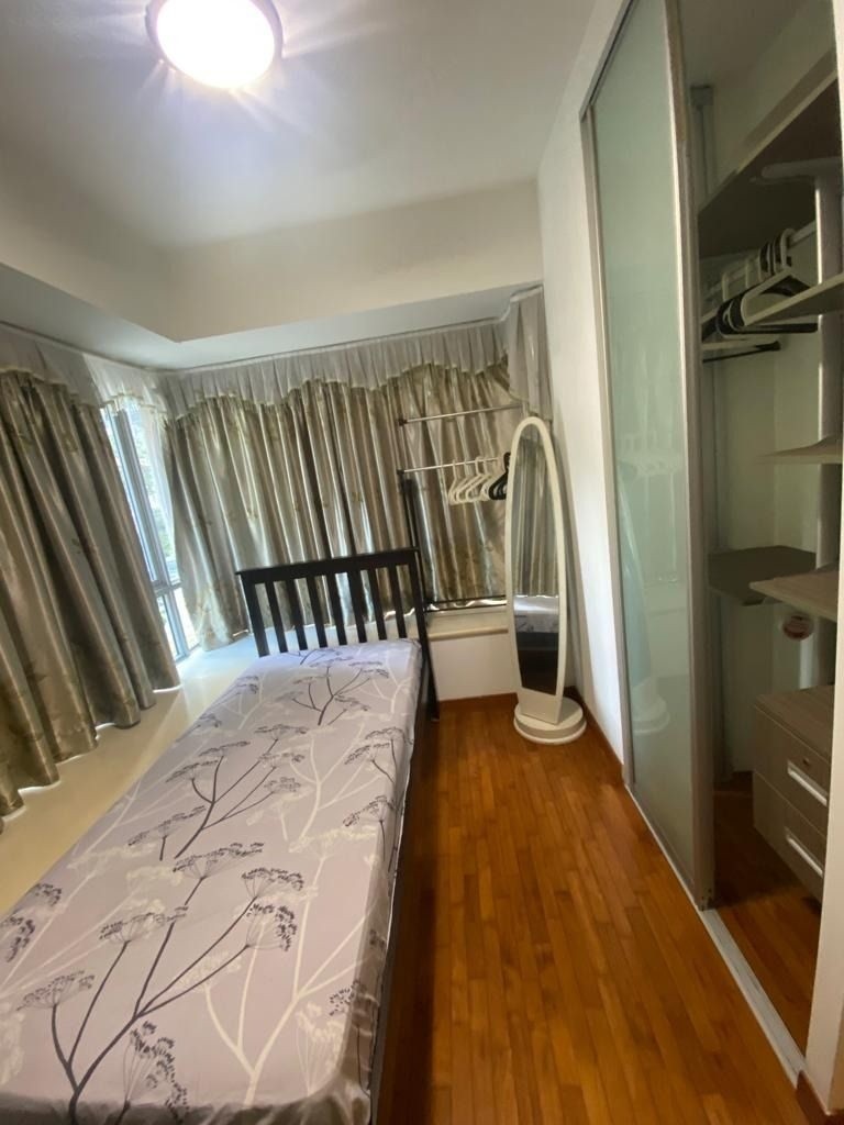 Common Room/FOR 1 PERSON STAY ONLY/Wifi/No owner staying/No Agent Fee/Cooking allowed/Paya Lebar MRT, Dakota MRT/ Available FEB 8 - Dakota - Bedroom - Homates Singapore