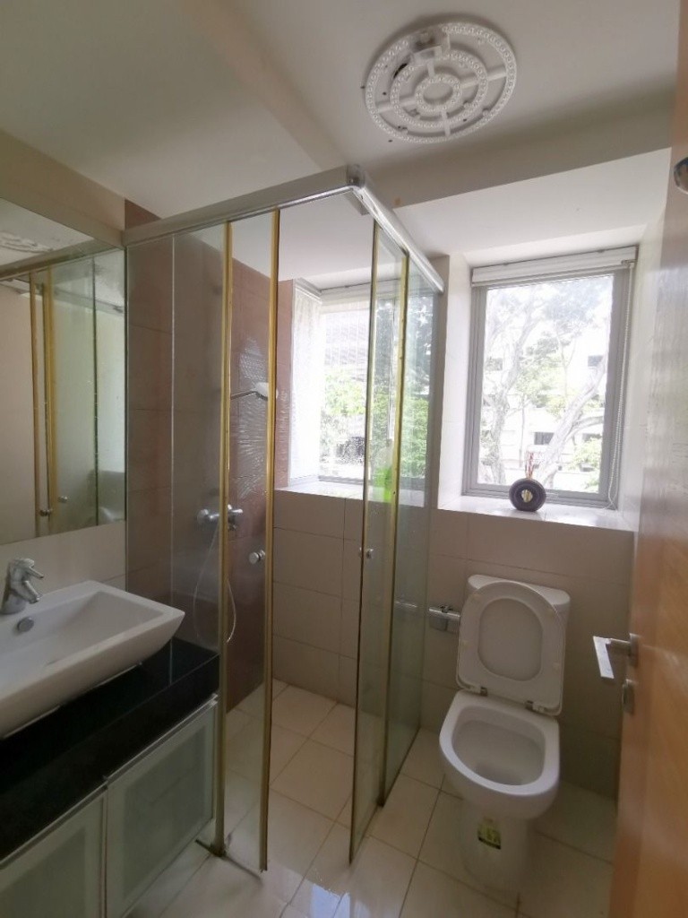 Common Room/FOR 1 PERSON STAY ONLY/Wifi/No owner staying/No Agent Fee/Cooking allowed/Paya Lebar MRT, Dakota MRT/ Available FEB 8 - Dakota - Bedroom - Homates Singapore