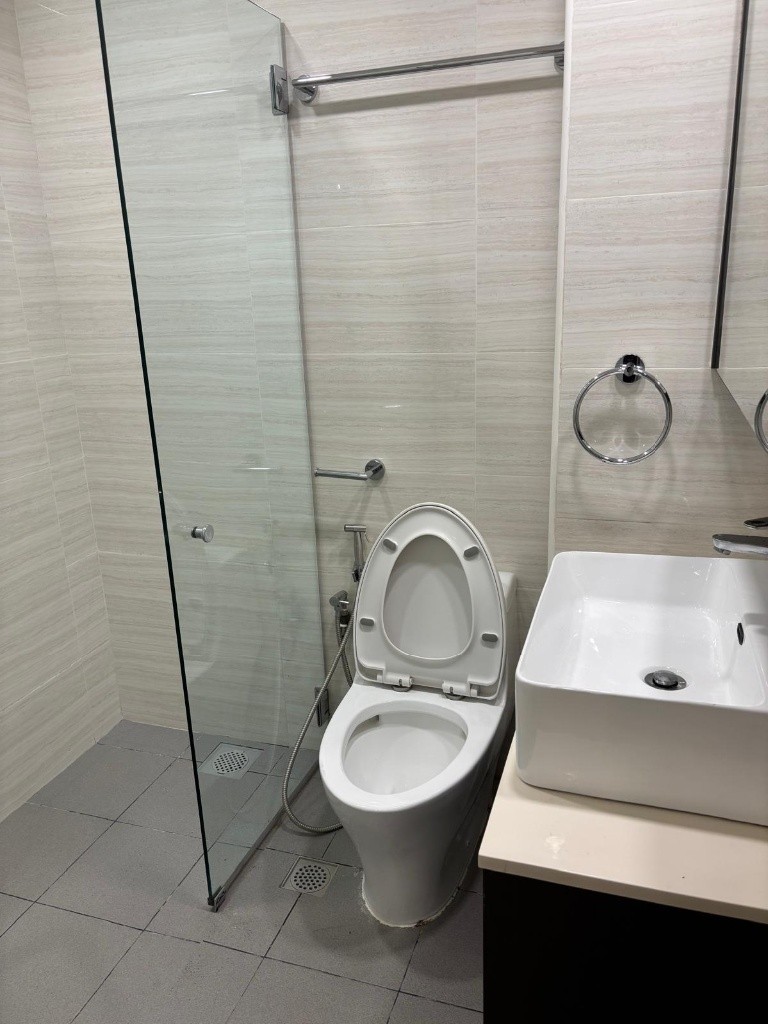 Room for Rent/Balestier, Toa Payoh MRT/ For 1-2 pax/ Available Immediately - Toa Payoh - Flat - Homates Singapore