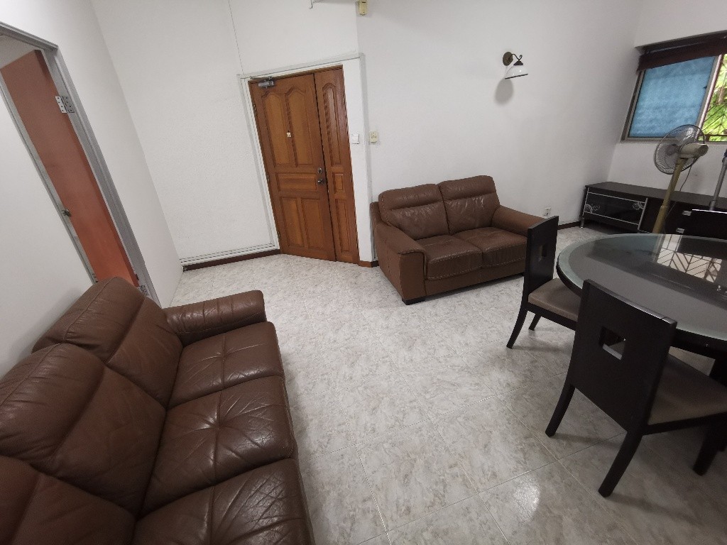 Available﻿ 30 April - Common Room/Include Utilities/Wifi/Aircon/No Agent Fee/Light Cooking Allowed/Washing Machine - Novena - Bedroom - Homates Singapore