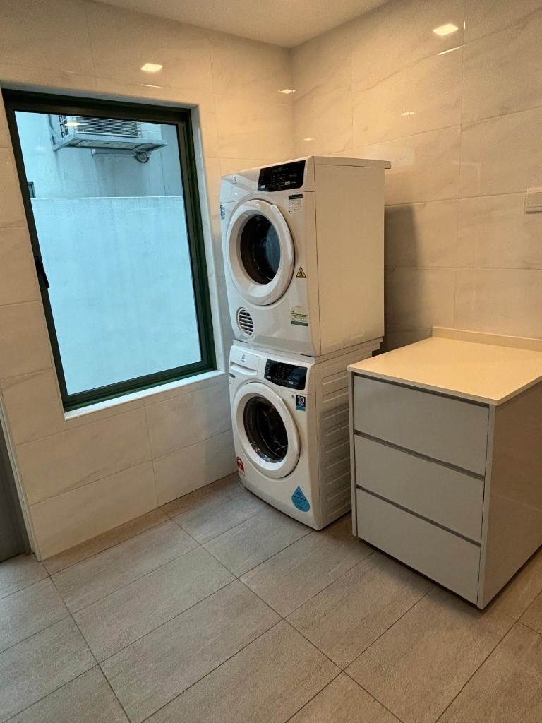 Room for Rent/561B Balestier Road, Singapore 329877/ For 1-6 pax/ Available Immediately - Toa Payoh - Flat - Homates Singapore