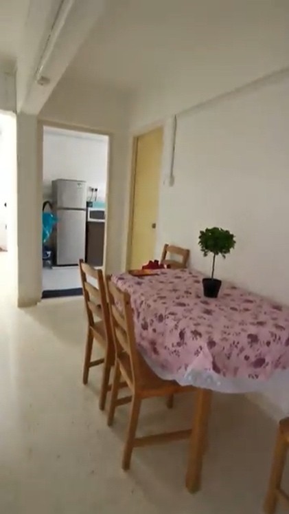 Available﻿ Immediate- Common Room/Include Utilities/Wifi/Aircon/No Agent Fee/Light Cooking Allowed/Washing Machine - Outram - Bedroom - Homates Singapore