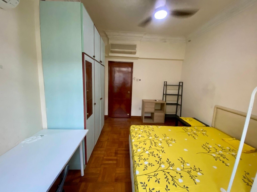 Room for Rent/28 Balmoral Park/ For 1 pax/ Available 31 May - Bukit Timah 武吉知馬 - 整个住家 - Homates 新加坡