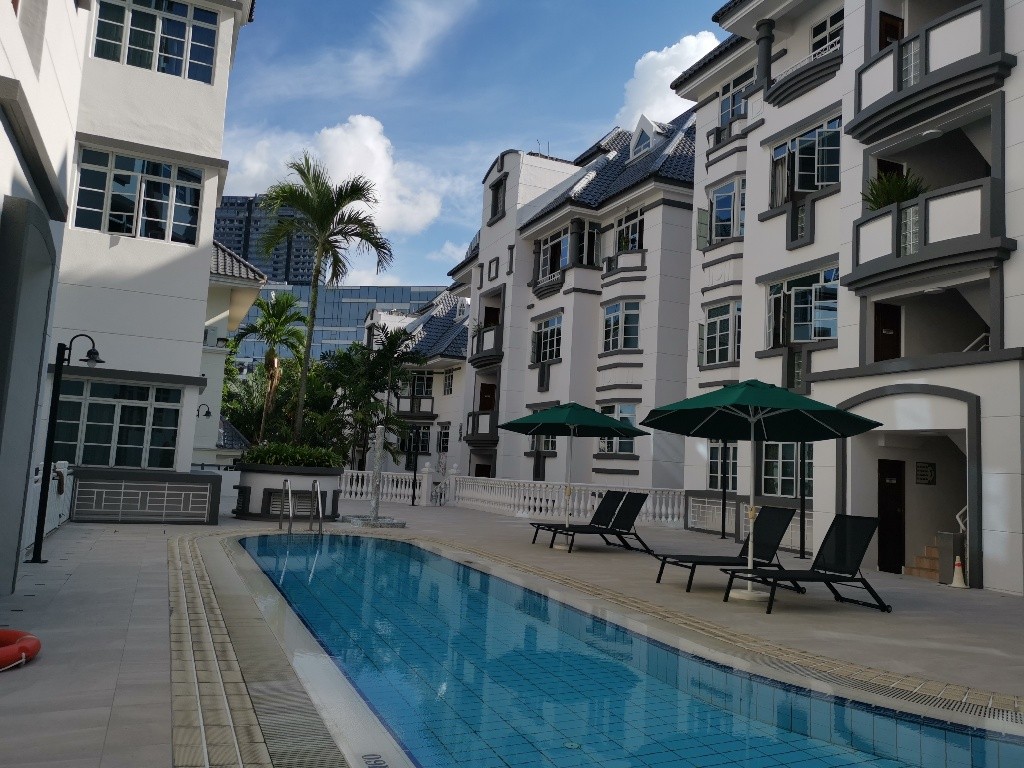 Room for Rent/28 Balmoral Park/ For 1 pax/ Available 31 May - Bukit Timah 武吉知馬 - 整个住家 - Homates 新加坡